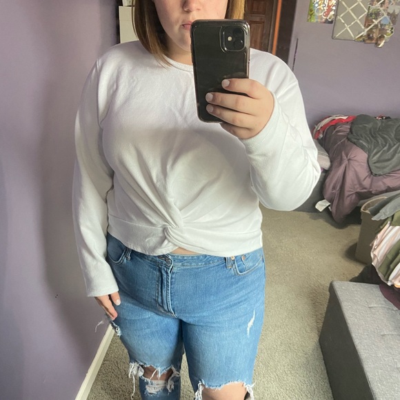 AMERICAN EAGLE TWIST FRONT SWEATER - Picture 2 of 3